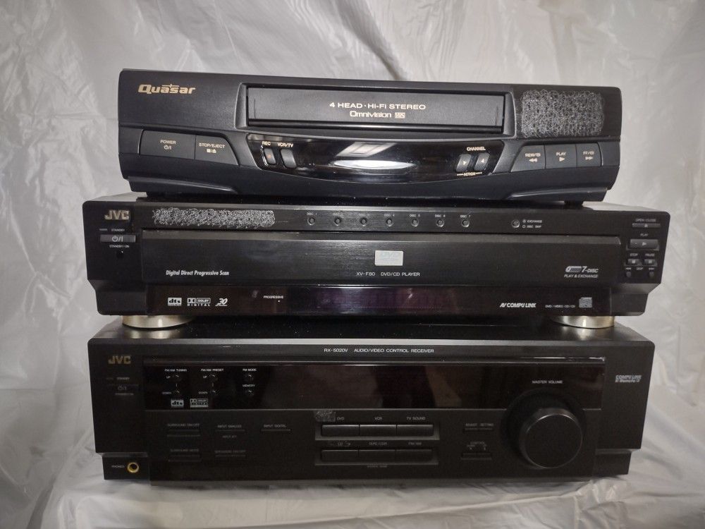 JVC Stereo System Complete