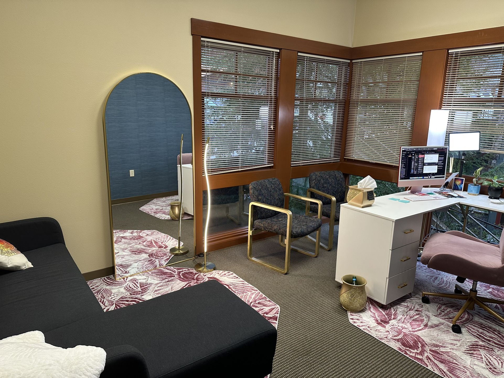 Office furniture for sale - couch, desk, sturdy chairs (2)
