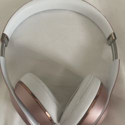 Solo 3 Rose Gold Beats