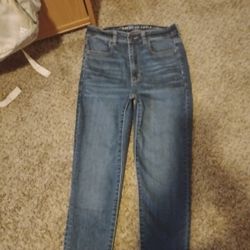 American Eagle Size 4