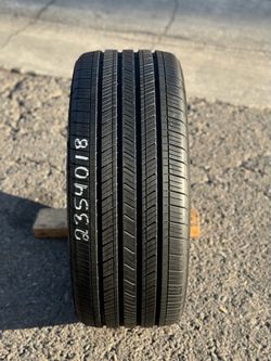 (1) 235/40/18 GOODYEAR ASSURANCE FINESSE