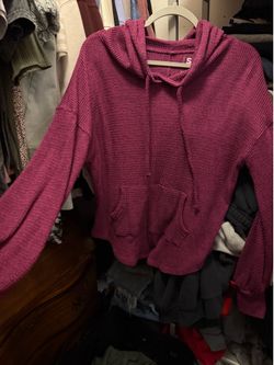 Soft women’s hoodie/sweater
