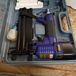 Staple gun