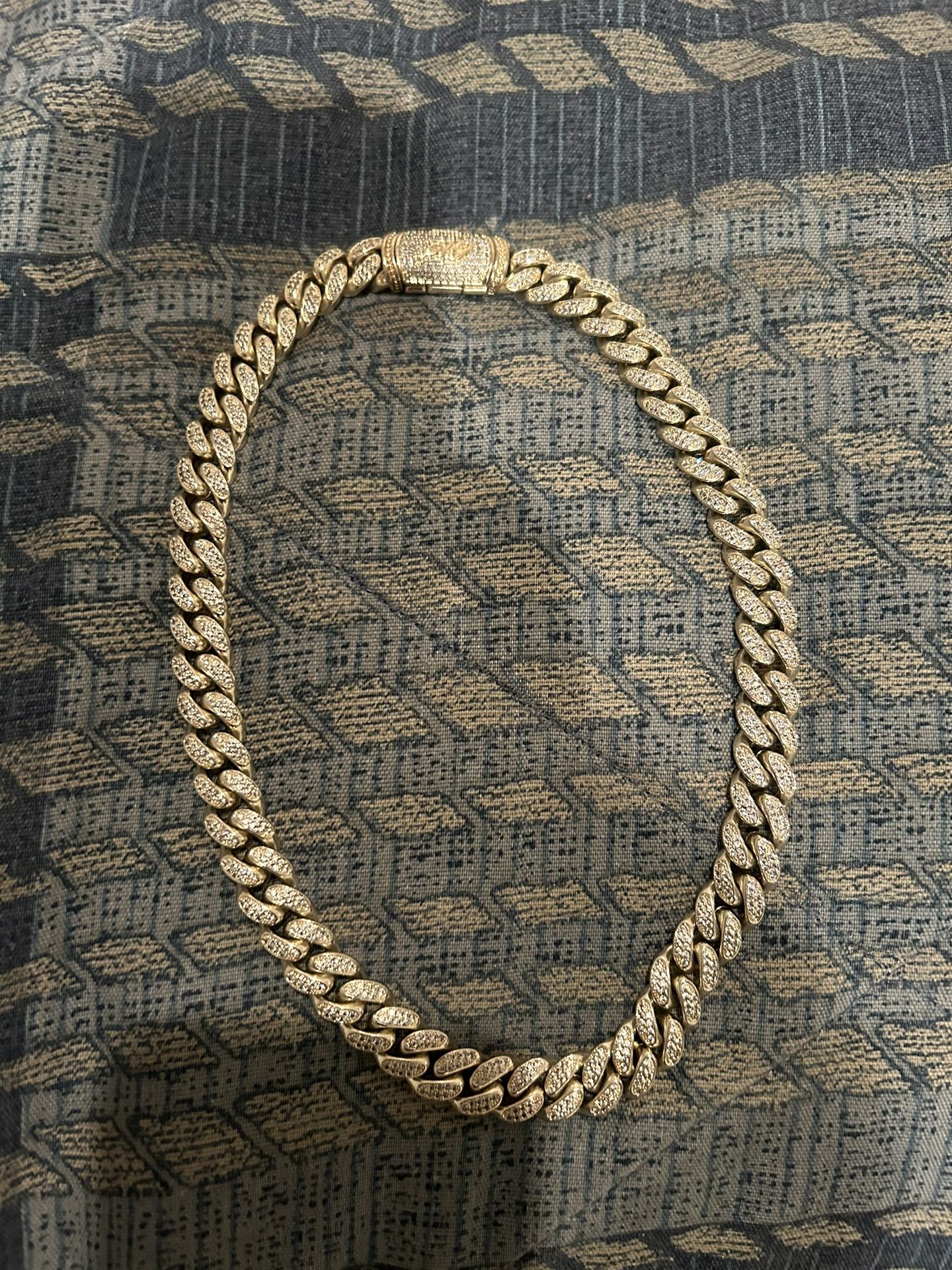 GLD Cuban Chain