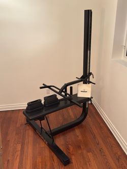 Soloflex Muscle Machine — Working, Complete Strap Set, with Tricep Dip Attachment & Original Manual. Cosmetic wear (chipped paint, scratches) — sold a