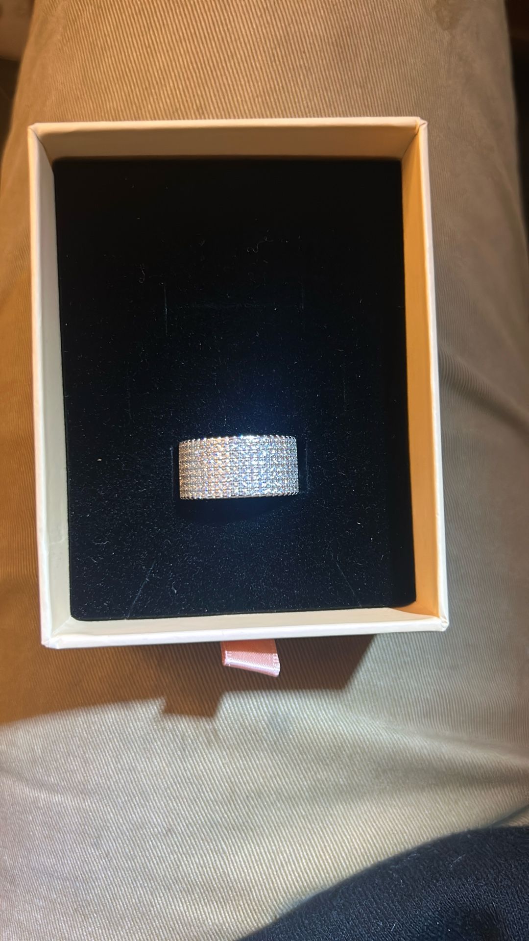 Moissanite Men’s Ring Hand Set