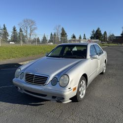 2002 Mercedes-Benz E320