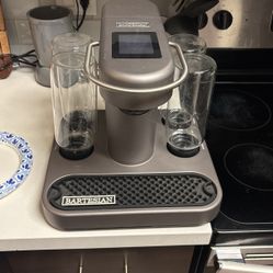 Bartesian Cocktail Machine