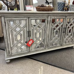 Buffett/console Table $39 Down
