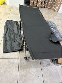 Foldable camping cot with soft cushion