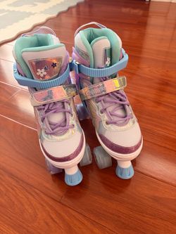 Almost new! Roller Skates - US 5-8