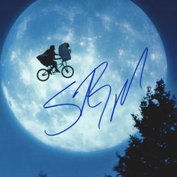 Steven Spielberg Autographed E.T. the Extra-Terrestrial 8x10 Photo/COA/Hologram