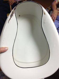 Antique bedpan