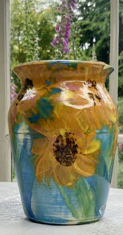 Handmade Sunflower Ceramic Vase Gorgeous & Perfect For Summer Flowers