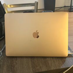 ROSEGOLD 2018 13 INCH MACBOOK AIR