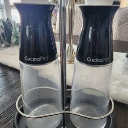 Oil And Vinegar Glass Dispenser