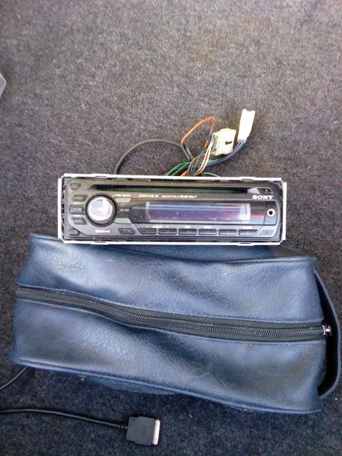 Used Sony Car Stereo With CD Player