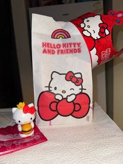 Hello kitty Burger King meal set