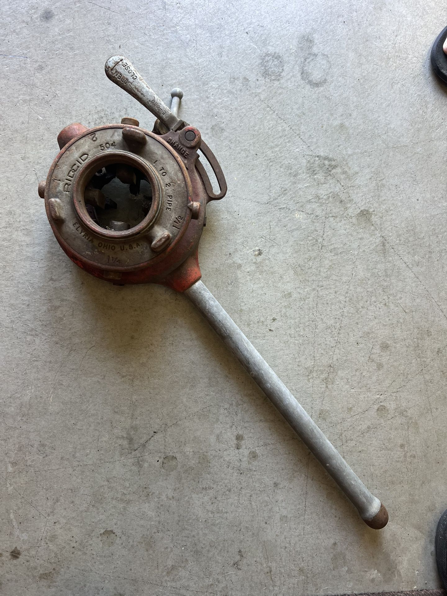 Rigid 504 Pipe Threader