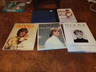 PRINCESS DIANA BOOKS 📚