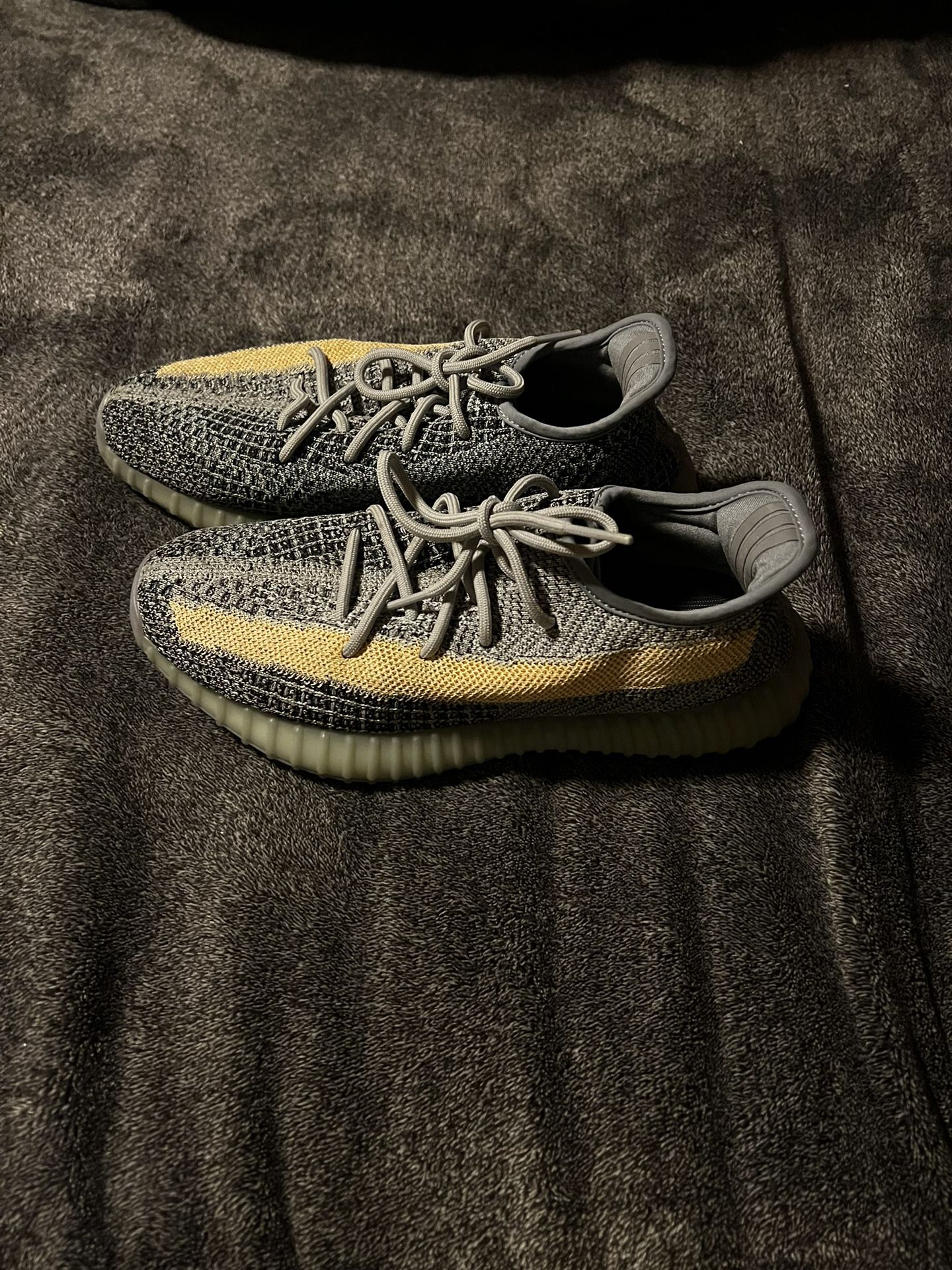 adidas gazelle silver green womens Adidas YEEZY BOOST 350 V2 'ASH BLUE' – DTLR main image 0