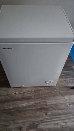 Like New - Chest Deep Freezer OBO