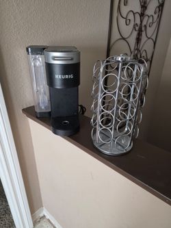Keurig Coffee Maker with K-Cup Pod Holder