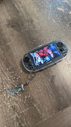MODDED PS VITA OLED+ ACESSORIES CASE AND CHARM