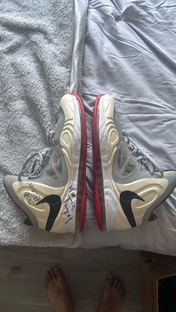 Nike Air Hyperposite