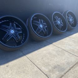 24” Gianna Blitz Black With Black Inserts, New Wheels And Tires, 5x4 3/4 Or 5x120, 255/25/24, Fits Old School A D G Body Cars, Sell $2500.00