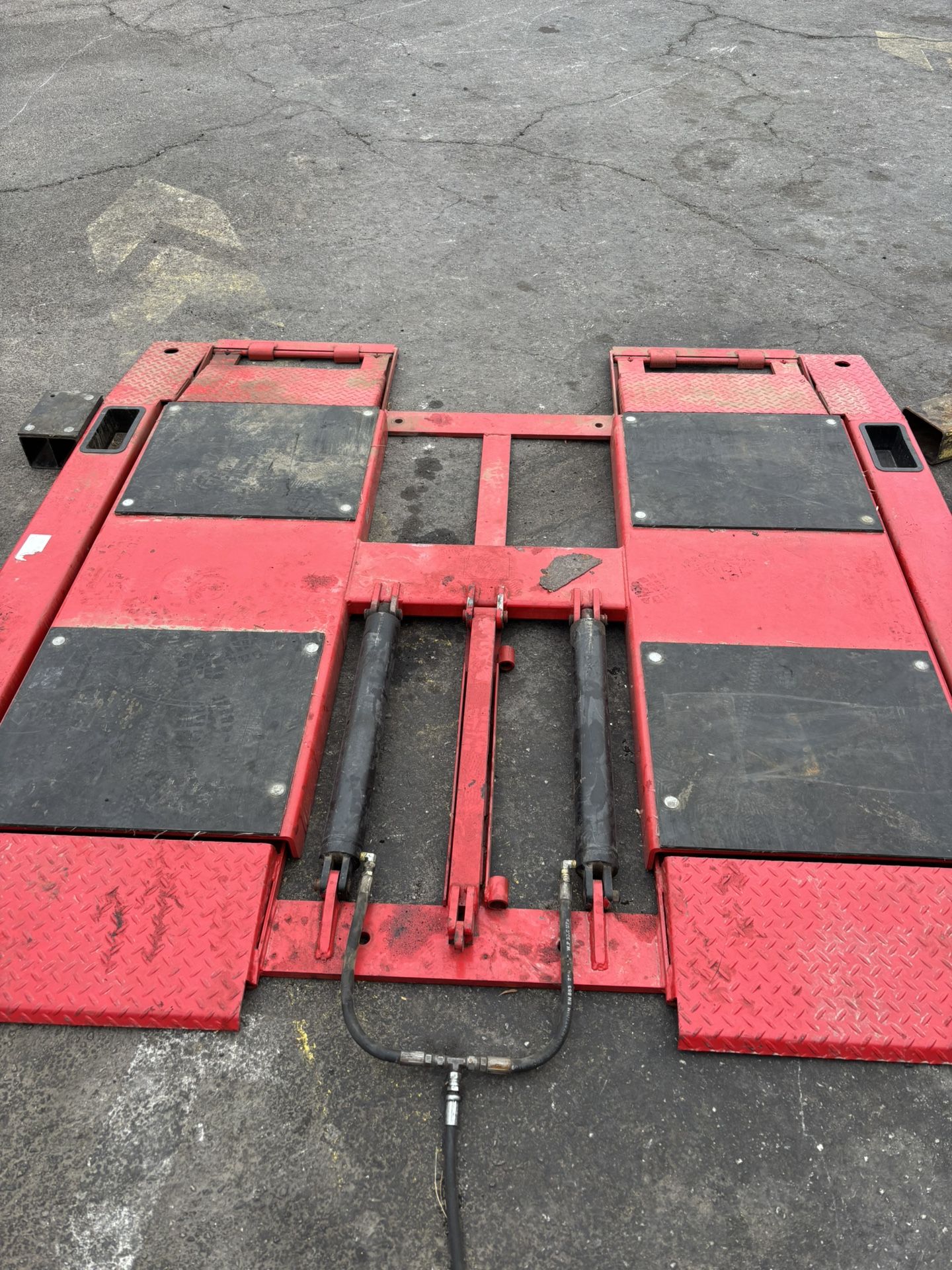 Low Car Lifts 1200$-3000$