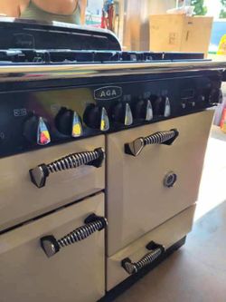 Antique Stove top Ivory Aga Legacy Fuel range