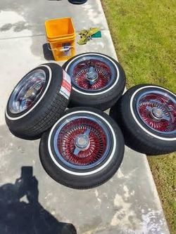 Universal Rims And Tire Set 