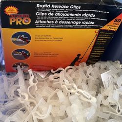 Christmas Lights Pro No Ladder Rapid Release 50 Holiday Lights Gutter Clips Plastic 