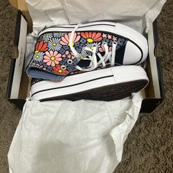 Multicolor Flower Chuck Taylor Converse Shoes Size 5