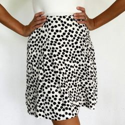 Ann Taylor Loft Womens Size 0P Black White Flare Dalmatian Print Polka-dot Pleated A-line Mini Skirt 