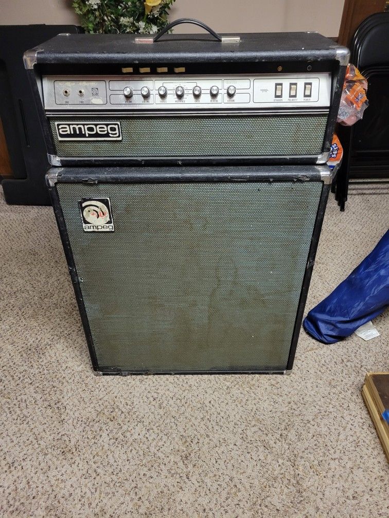 Ampeg V4 Guitar Amp Head/Cabinet