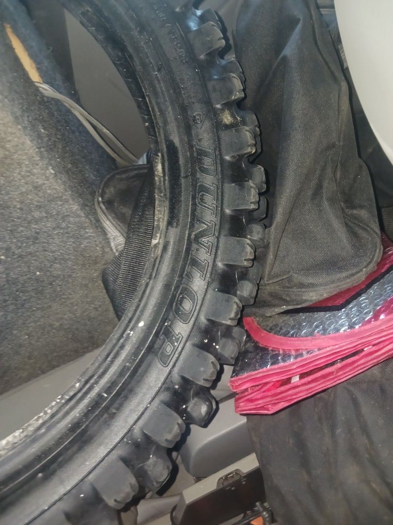 Dunlop Dirtbike Tire Like New