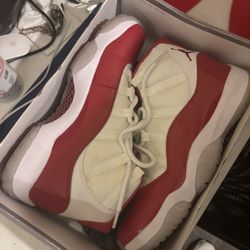 Jordan 11 Retro Cherry (2022) Size 12 Men’s 