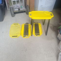 4 Kids Breakfast Tables