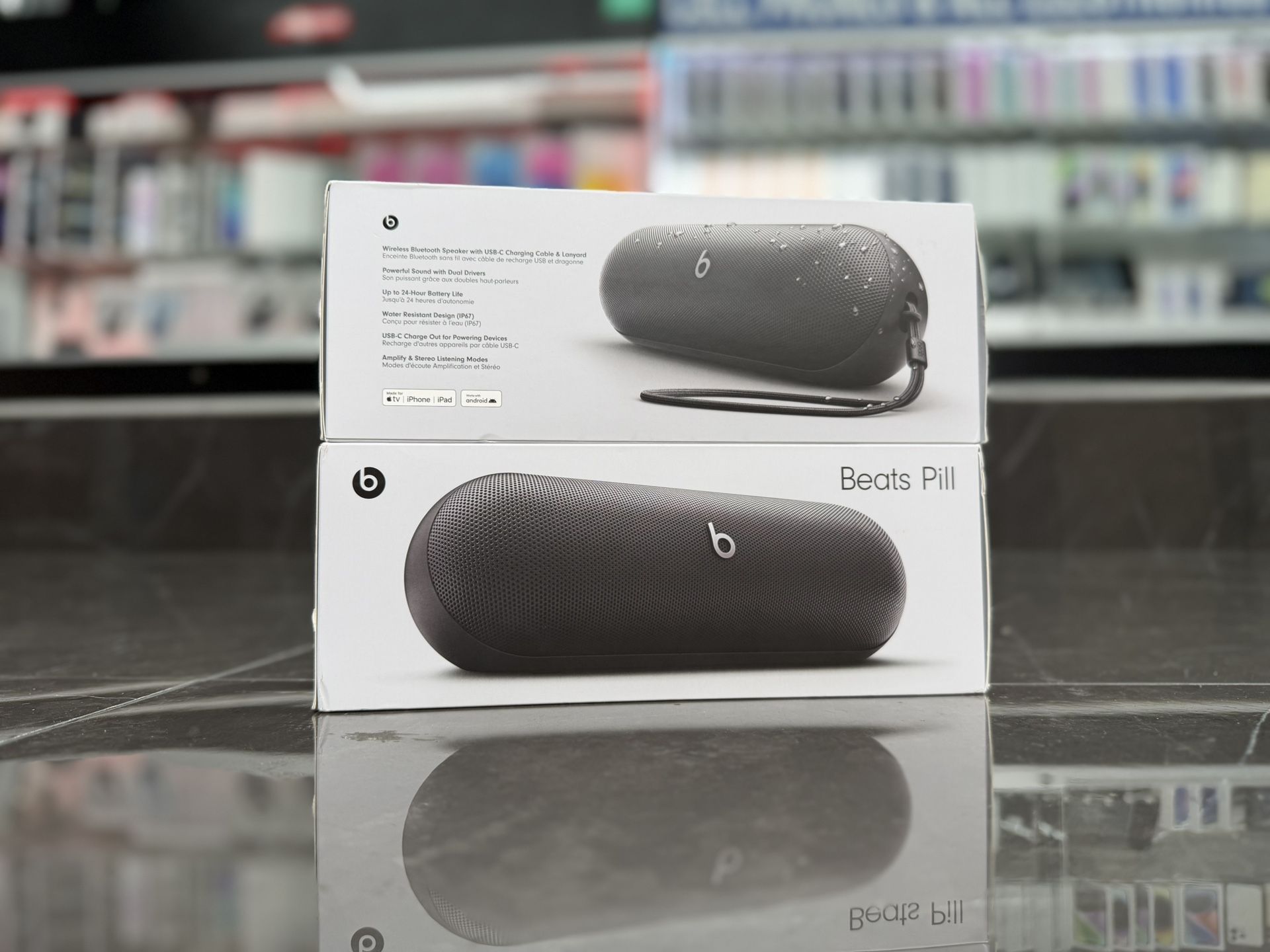 Beats Pill ((Take It Home In Payments/ llévatelo a casa en pagos)