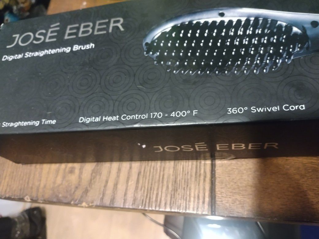 Jose Eber Hair Straightener Brush