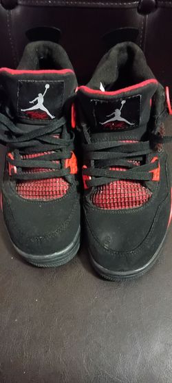 Air Jordan Mens 4 Retro Red Thunder Size 9