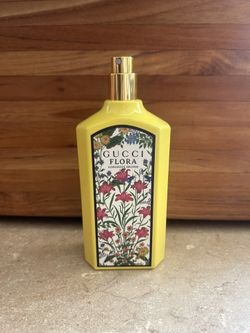 Gucci Flora Gorgeous Orchid Perfume