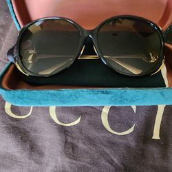 Gucci Oval Sunglasses GG0226SK 001 Black/Gold 60mm 0226 

