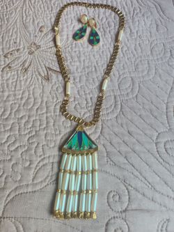 Coyar   y aretes