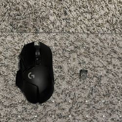 G502 Lightspeed Wireless Mouse w/dongle 