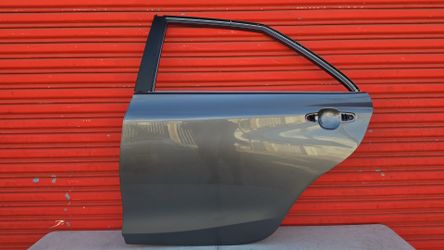 Toyota Camry Rear Left Side Door 2015-2017
