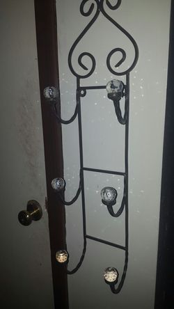 Towel holder