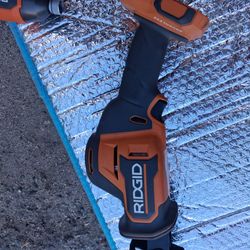 RIDGID
18V NUKE SubCompact Brushless Cordless One-Handed Reciprocating Saw (Tool Only)
